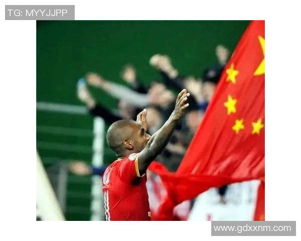 足球明星鸡哥的精彩瞬间与魅力造型全景展示合集