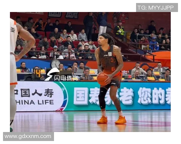 山东男篮与江苏队的2021CBA精彩对决回顾与分析