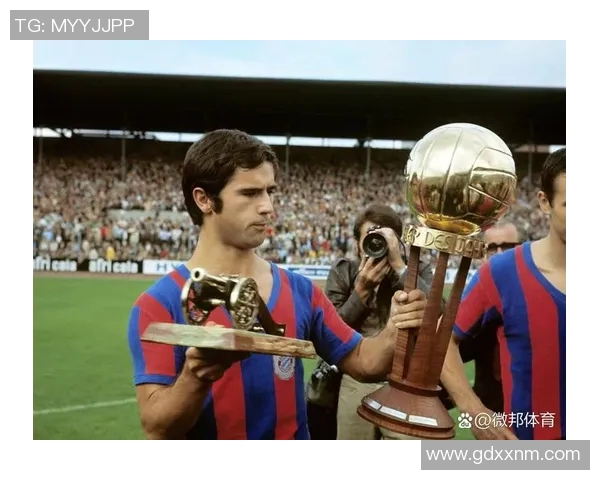 足球明星成就之巅谁能称王历史最佳球员的荣耀与传奇 足球明星成就之巅谁能称王历史最佳球员的荣耀与传奇